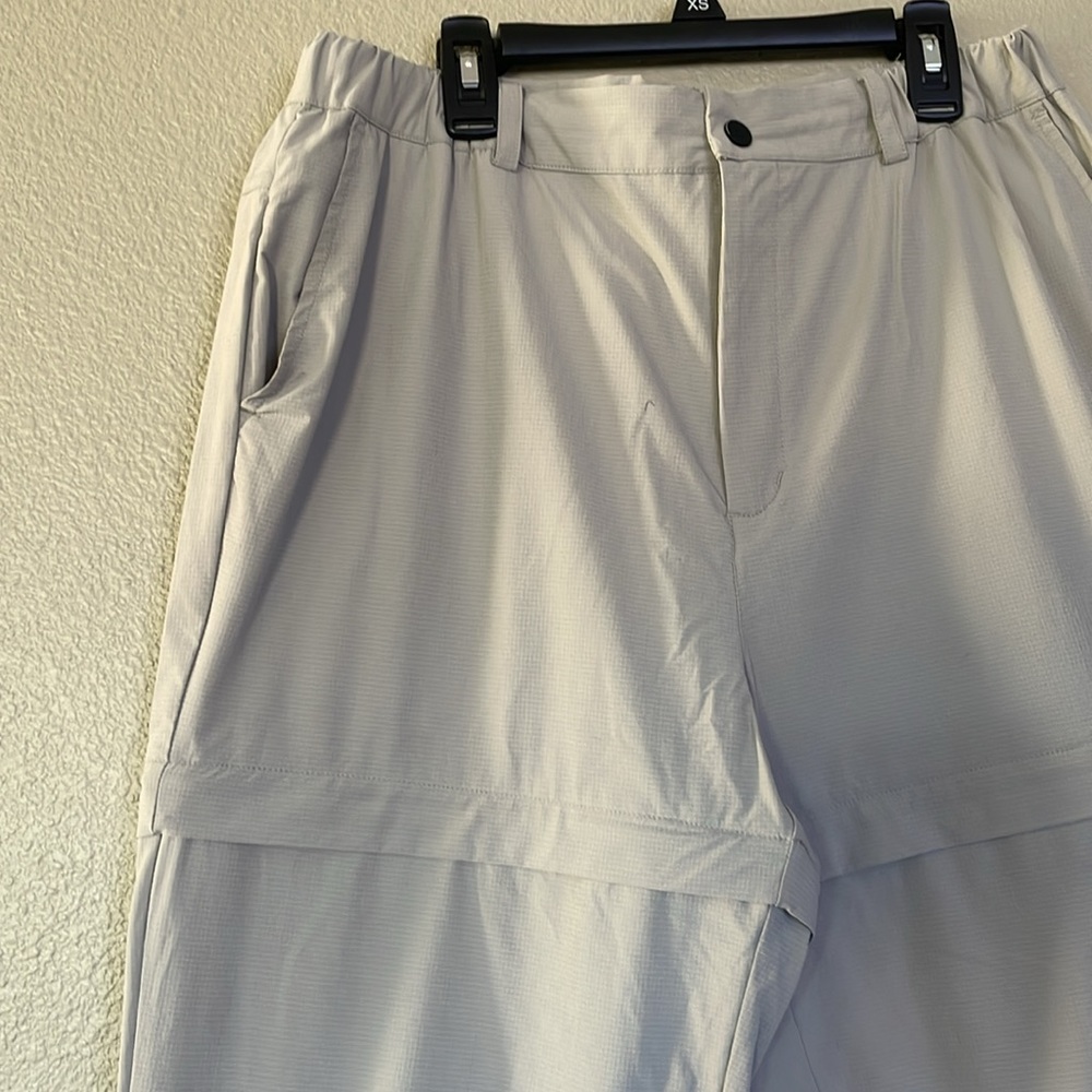 Women’s convertible zip off pants convert to shorts or capris size L - Picture 3 of 8